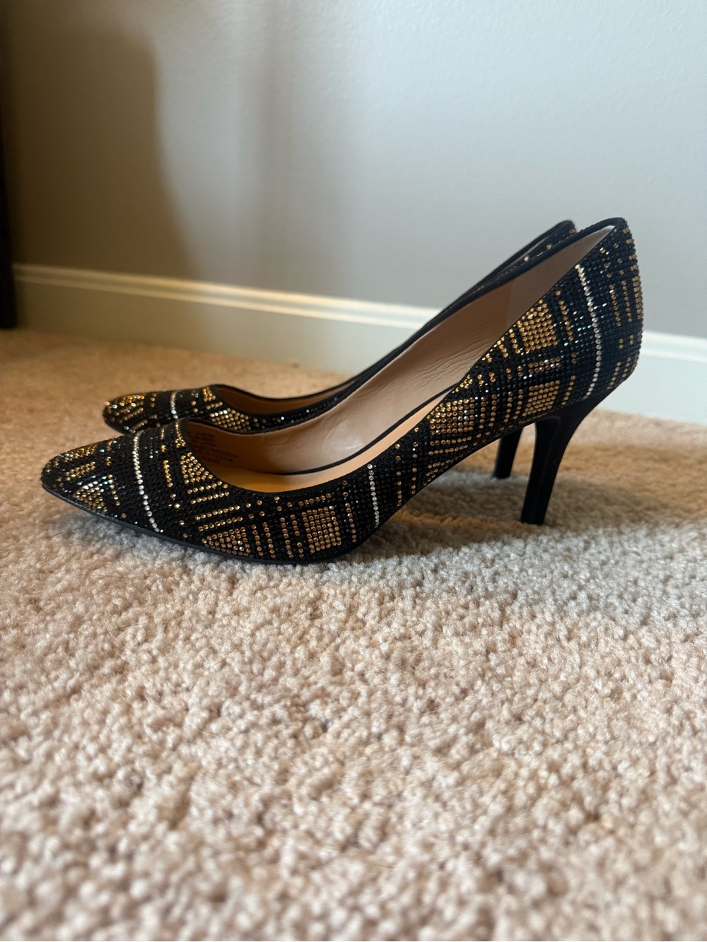 INC International Concepts Women’s 9 Black and Gold Rhinestone Pointed-Toe Heels - Picture 3 of 7